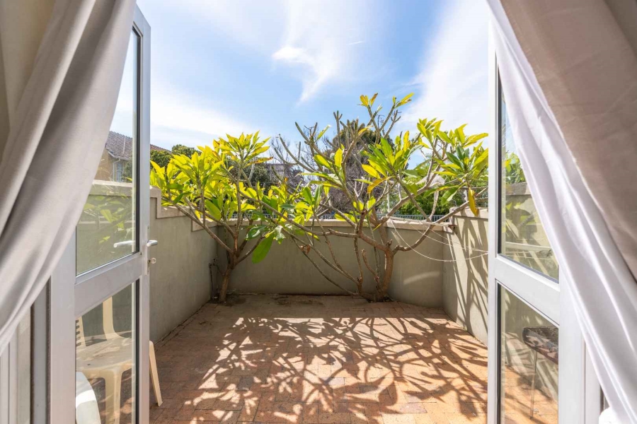 2 Bedroom Property for Sale in Observatory Western Cape